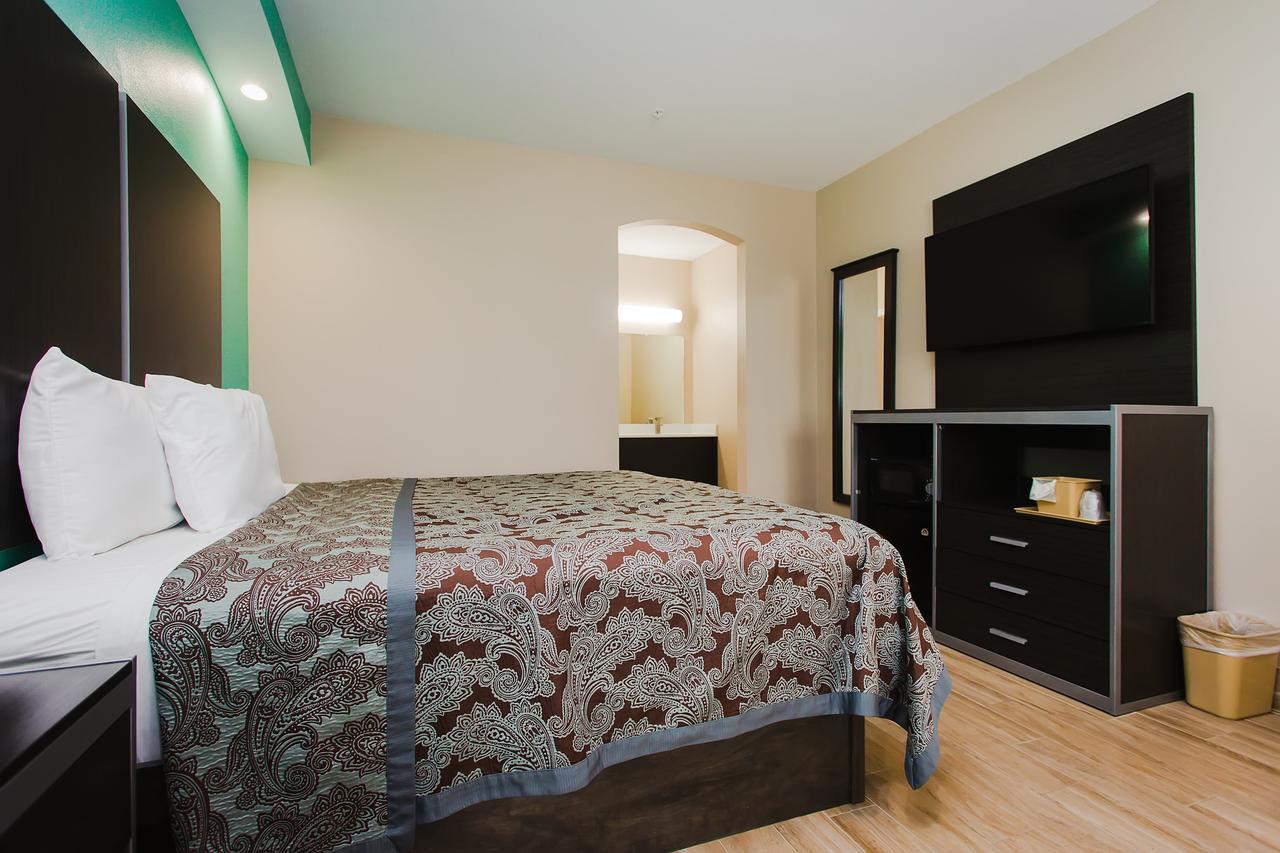 سايبريس Crystal Inn - Willowbrook Mall المظهر الخارجي الصورة
