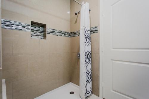 سايبريس Crystal Inn - Willowbrook Mall المظهر الخارجي الصورة